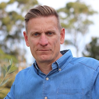 Darren Compton Image